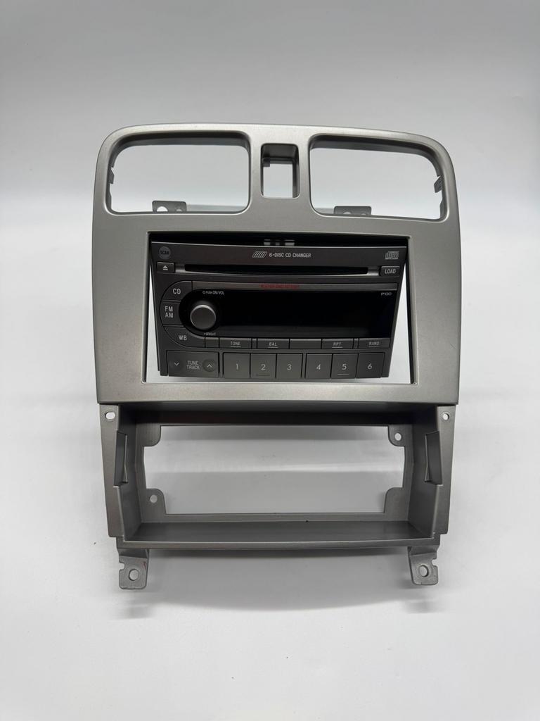 Origineel Subaru Radio/CD Systeem met Frontpaneel, Auto diversen, Autoradio's, Gebruikt, Ophalen of Verzenden