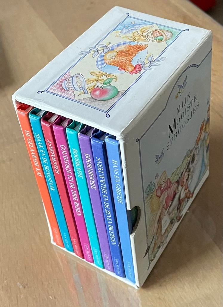 11 sprookjesboekjes met cassette, Ophalen of Verzenden, Zo goed als nieuw