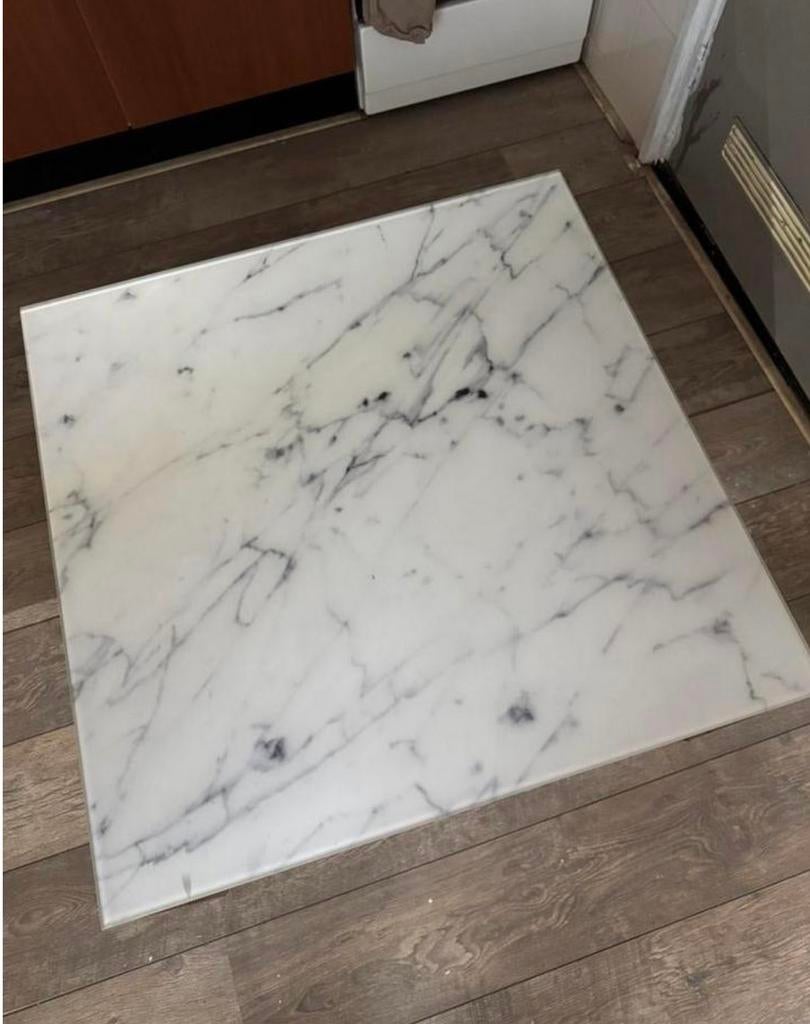 Gouden Marmeren Tafel - Vierkant Design, Ophalen, 50 tot 100 cm, Vierkant, Zo goed als nieuw