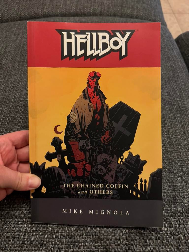 Mike Mignola Hellboy Volume 3: The Chained Coffin and Others, Boeken, Strips | Comics, Eén comic, Ophalen of Verzenden, Zo goed als nieuw