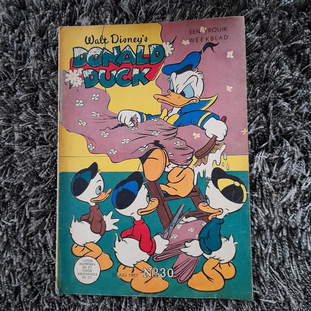 Donald Duck no 30  27 juli 1957, Gelezen, Ophalen of Verzenden, Walt Disney, Eén stripboek