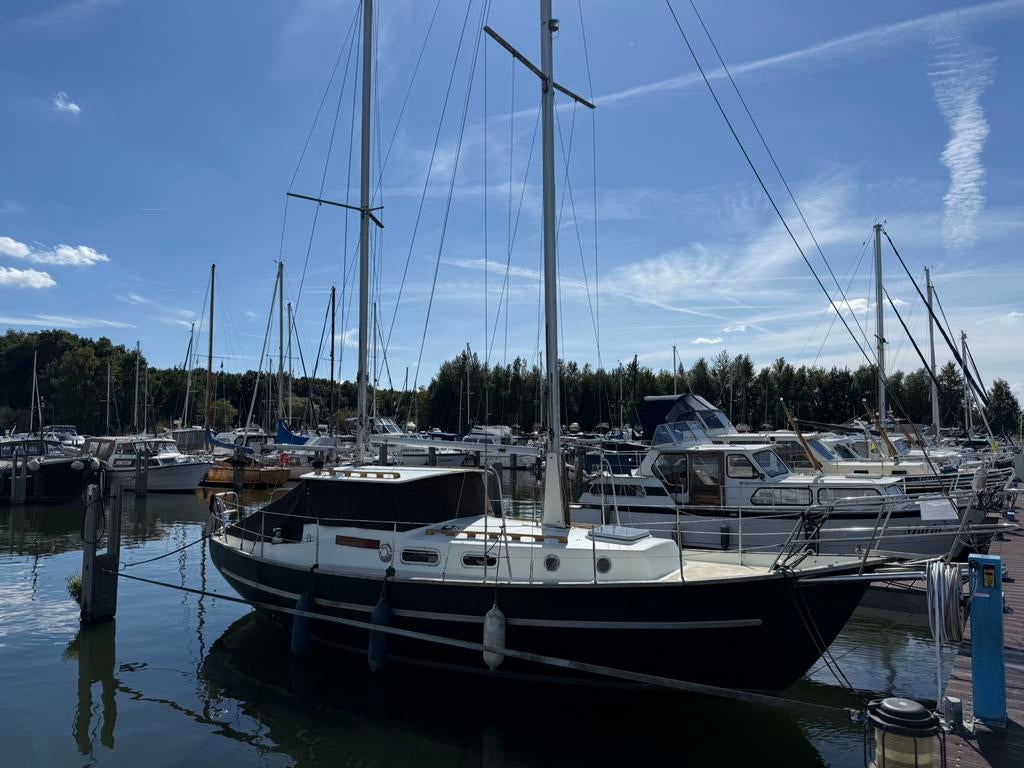 Taling 32ST2 met nieuwe 40pk diesel, Watersport en Boten, Ophalen, Diesel, Zo goed als nieuw, Polyester