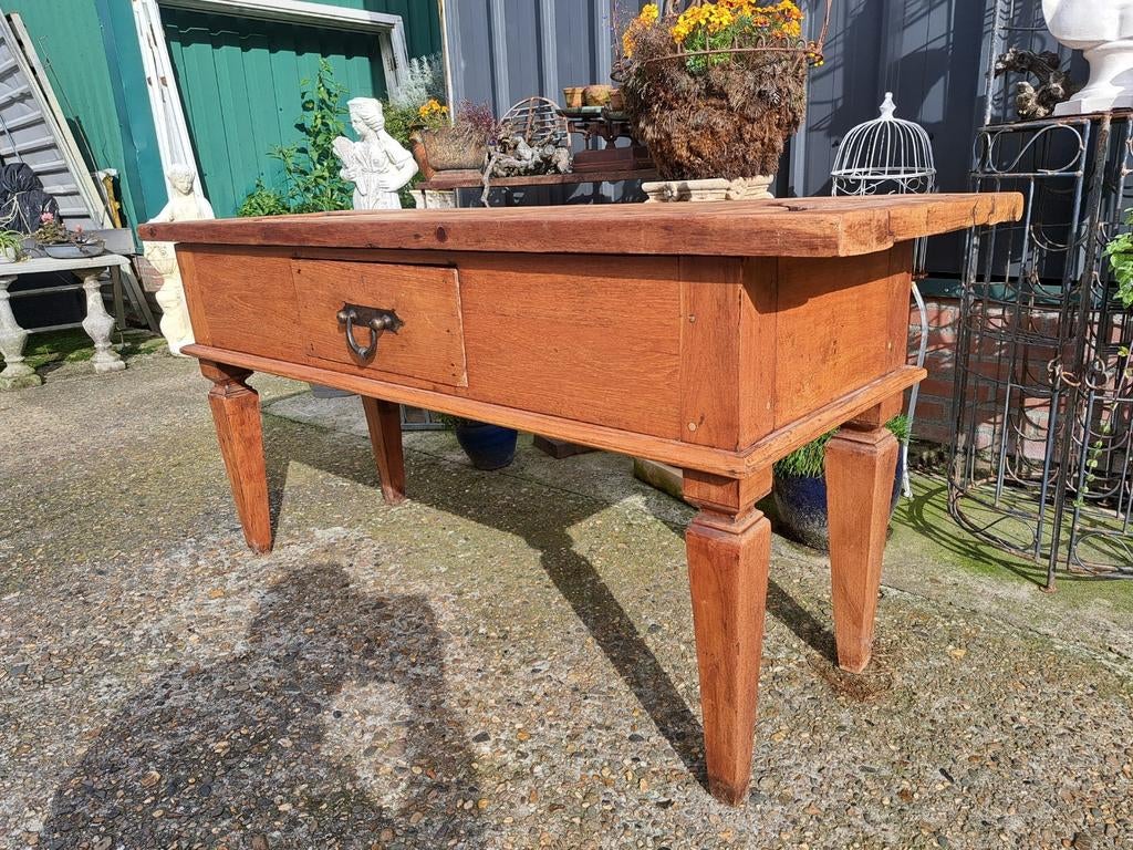 Grote oude spaanse sidetable, haltafel, Huis en Inrichting, Tafels | Sidetables, Ophalen of Verzenden, Zo goed als nieuw