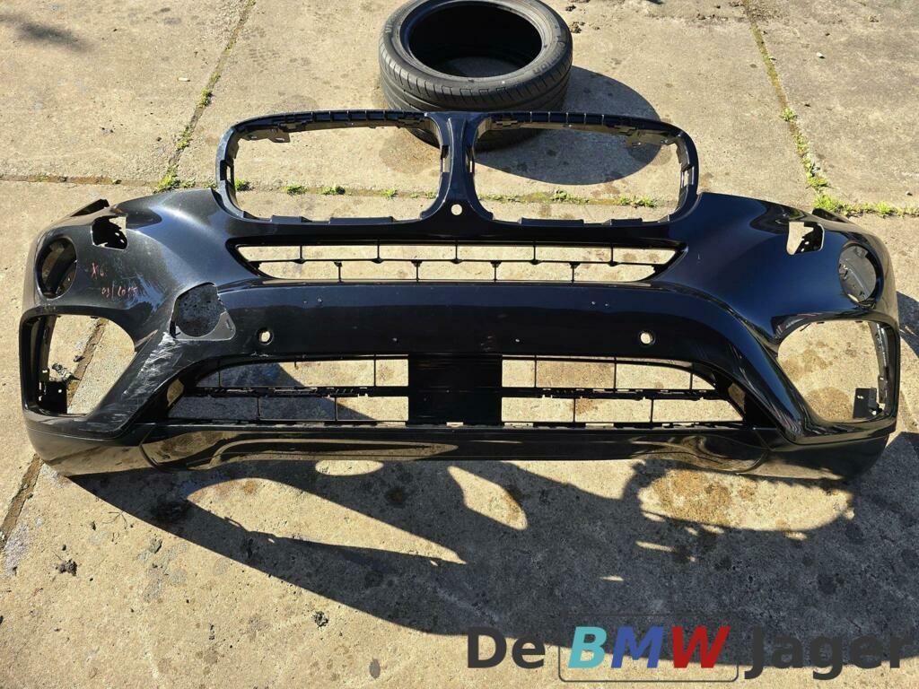 Voorbumper zwart BMW X6 F16 51117422897, Gebruikt, Voor, Ophalen of Verzenden, Bumper