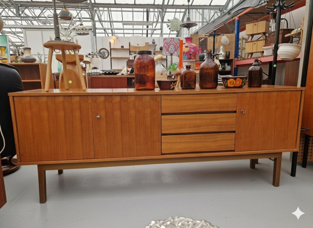 Vintage dressoir met 3x lade en 3x deur, 200cm, Ophalen, ., 150 tot 200 cm, Met lade(s)