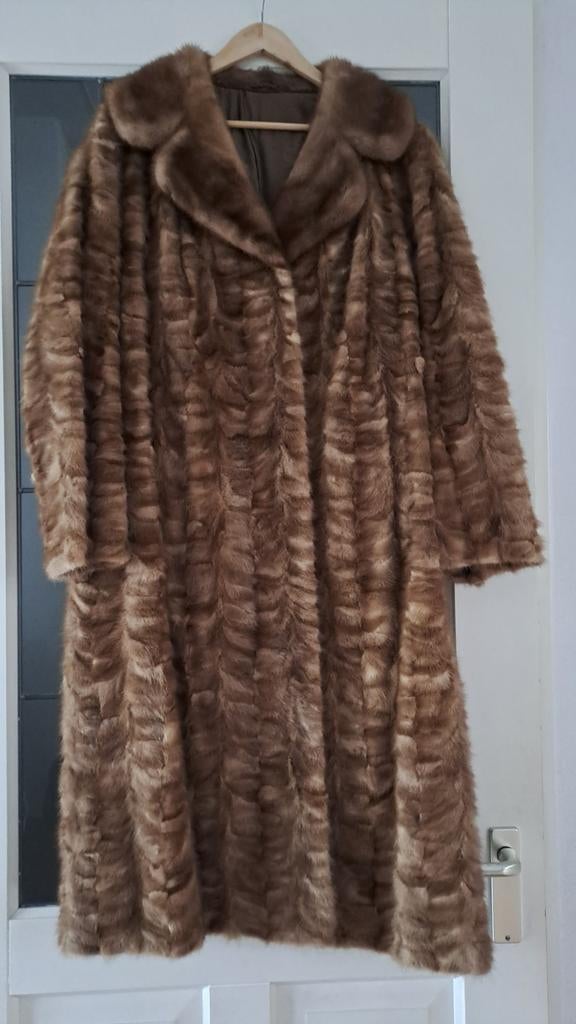 Exclusieve vintage nerts bontmantel – 115 cm – A.H. de Wit (, Kleding | Dames, Jassen | Winter, Maat 38/40 (M), Wit, Ophalen of Verzenden