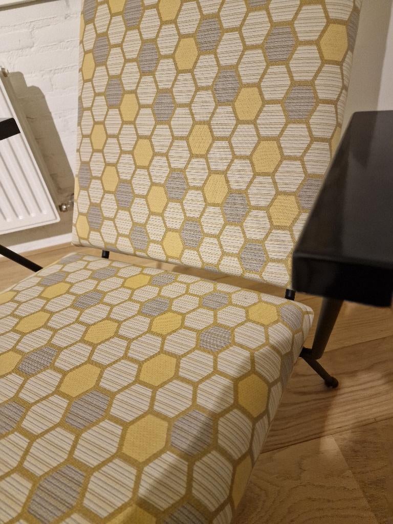 Gispen Rietveld Hutten 1410, Ophalen, Zo goed als nieuw, Stof, 50 tot 75 cm