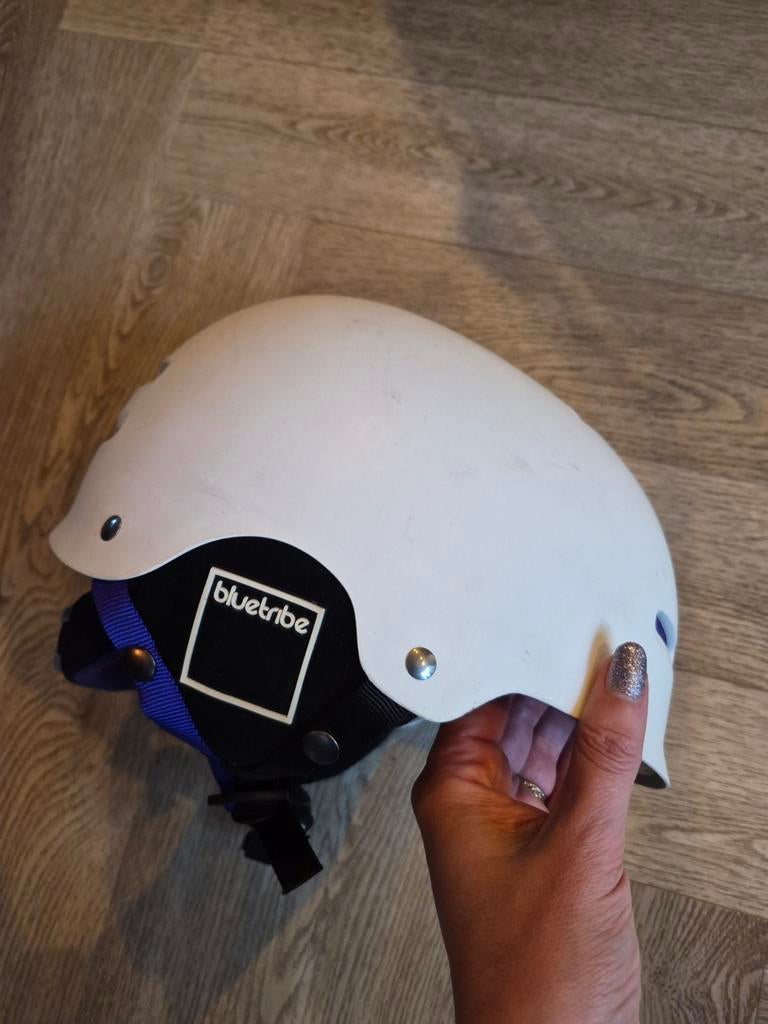 Bluetribe skihelm maat xl in goede staat, Overige merken, Overige typen, Ophalen of Verzenden, Zo goed als nieuw