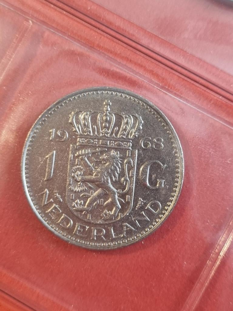 Gulden met Juliana uit 1968, Postzegels en Munten, Munten | Nederland, Ophalen of Verzenden, Koningin Juliana, 1 gulden