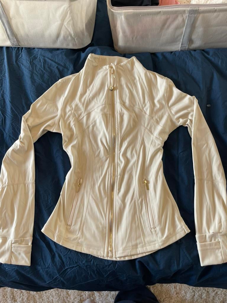 Lululemon Zipper, Ophalen of Verzenden, Zo goed als nieuw, Maat 38/40 (M), Wit