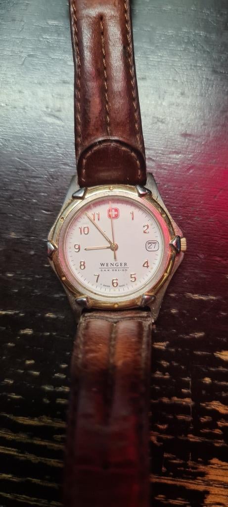 Wenger Swiss Army Men SAK Design - Leer Band, Overige merken, Staal, Polshorloge, Ophalen of Verzenden