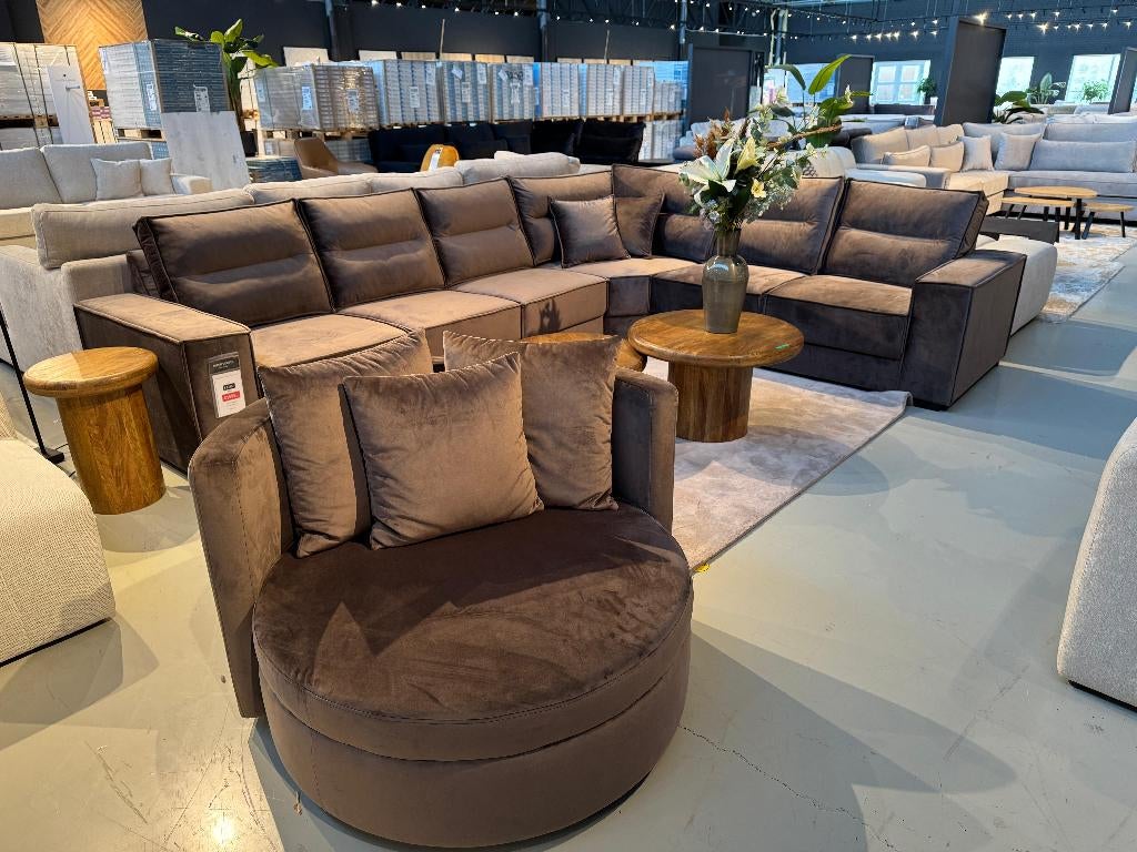 Voorraad actie | Taupe Hoekbank Velvet | showroom Utrecht, Ophalen, Info@trendvortex.com, 4131 NH, Hoekbank