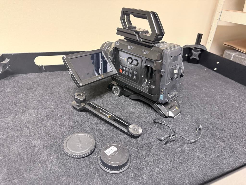 Blackmagic Ursa Mini 4.6K Compleet met Accessoires, Audio, Tv en Foto, Professionele Audio-, Tv- en Video-apparatuur, Ophalen of Verzenden