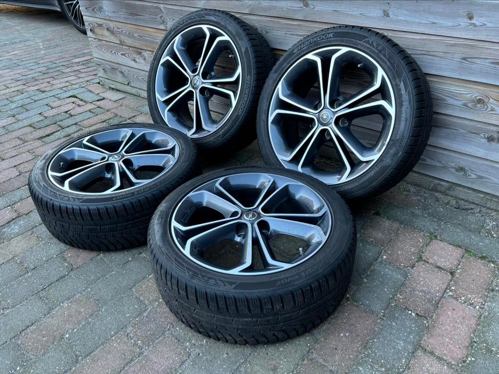 17 inch Opel Velgen Opel Corsa opel adam 5x110 winterbanden, Ophalen, Banden en Velgen, 17 inch, Winterbanden