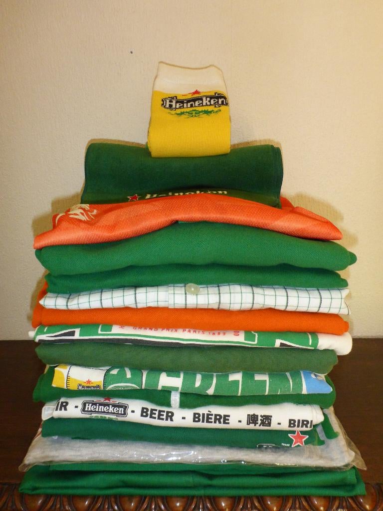 Unieke partij Heineken kleding 16 stuks! Verzamel/Carnaval!, Ophalen of Verzenden, Zo goed als nieuw, Kleding, Heineken