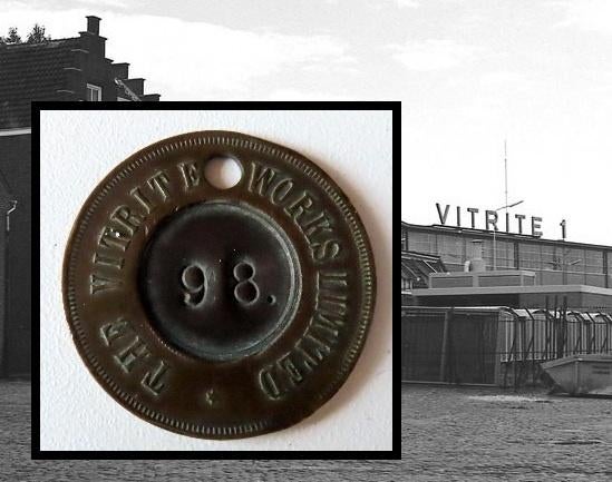Zeldzaam legitimatiepenning MiddelburgThe Vitrite Works 1895, Postzegels en Munten, Penningen en Medailles, Overige materialen