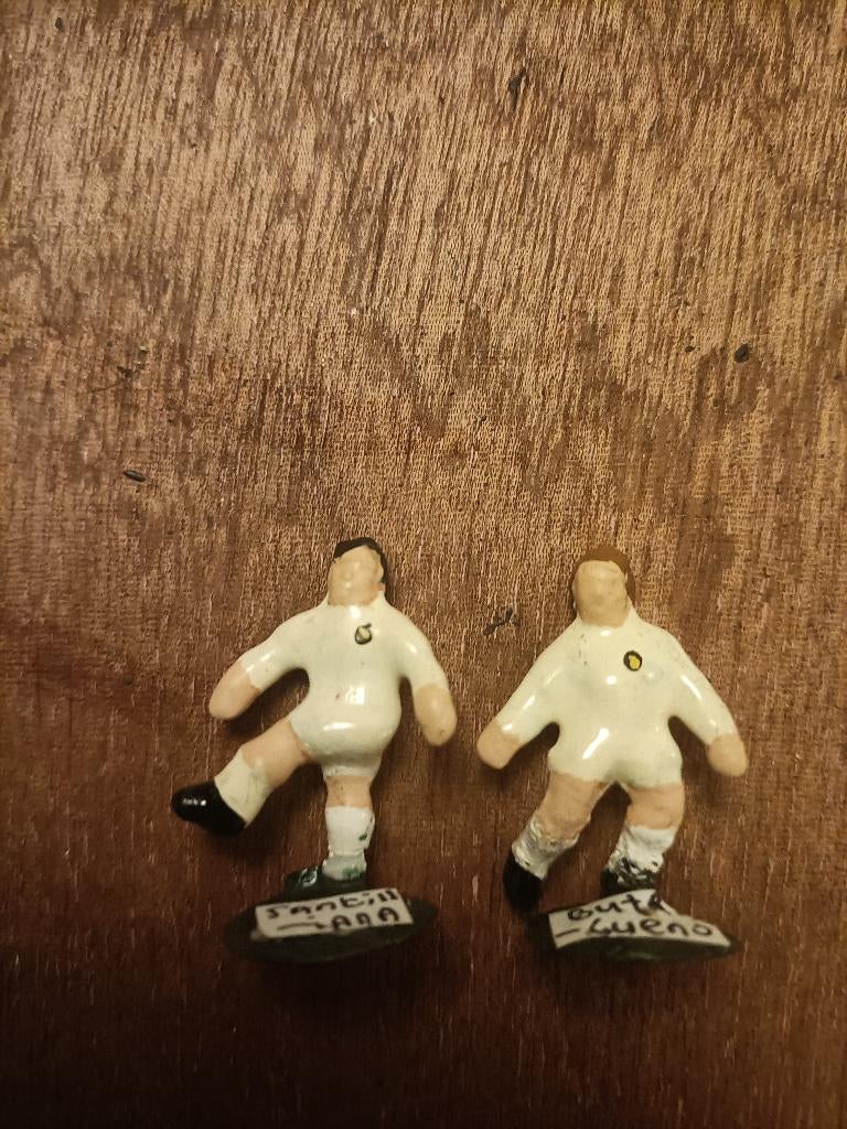 Miniatuur voetballertjes, Verzamelen, Verzenden, Gebruikt