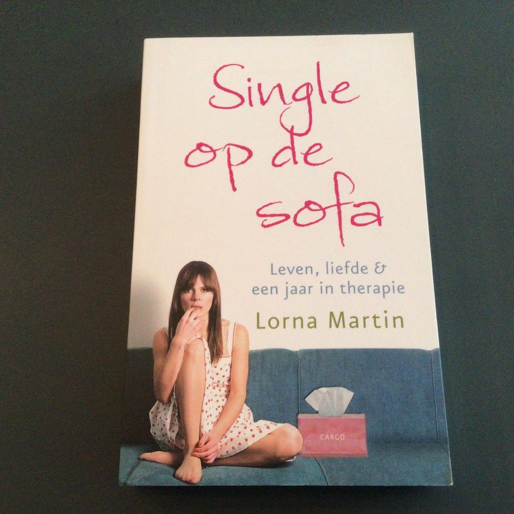 Lorna Martin - Single op de sofa, Ophalen of Verzenden, Zo goed als nieuw, L. Martin