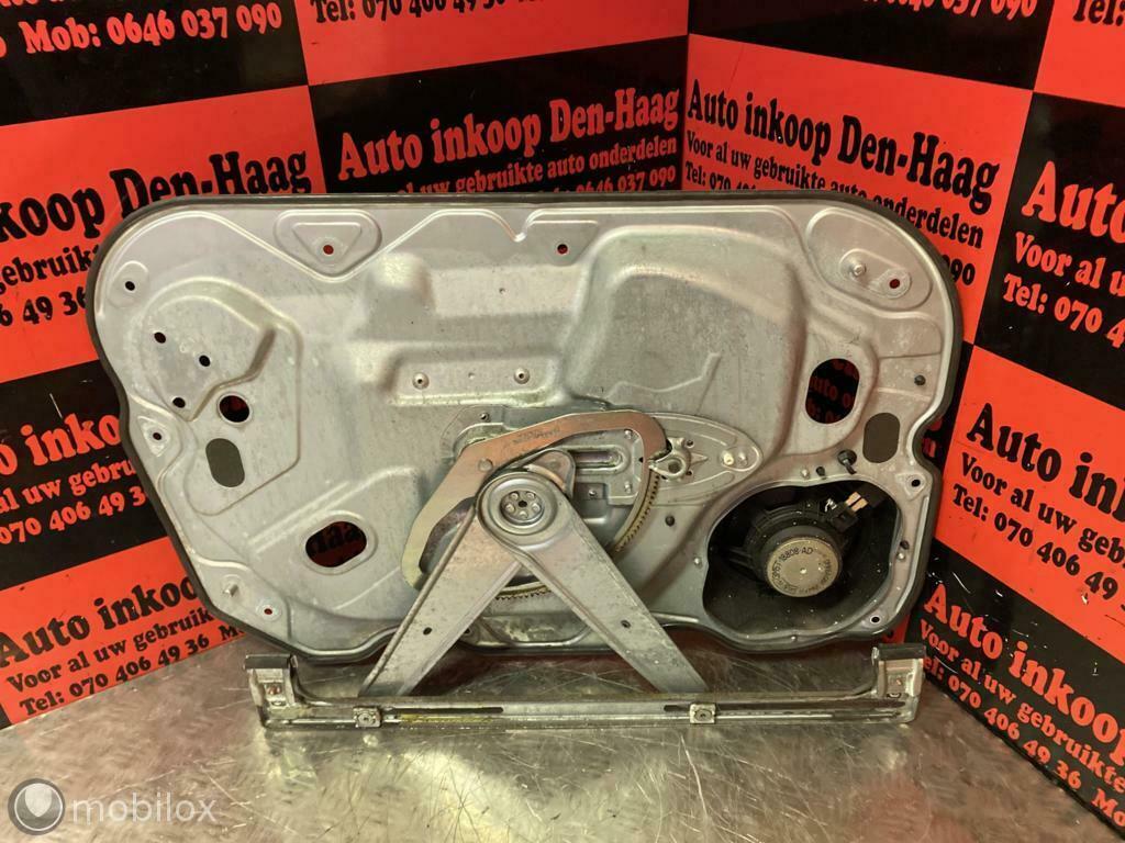Ford Focus ('05-'11) Elec.Raammechanisme Rechtsvoor, Auto-onderdelen, Ophalen of Verzenden, Gebruikt, Ford