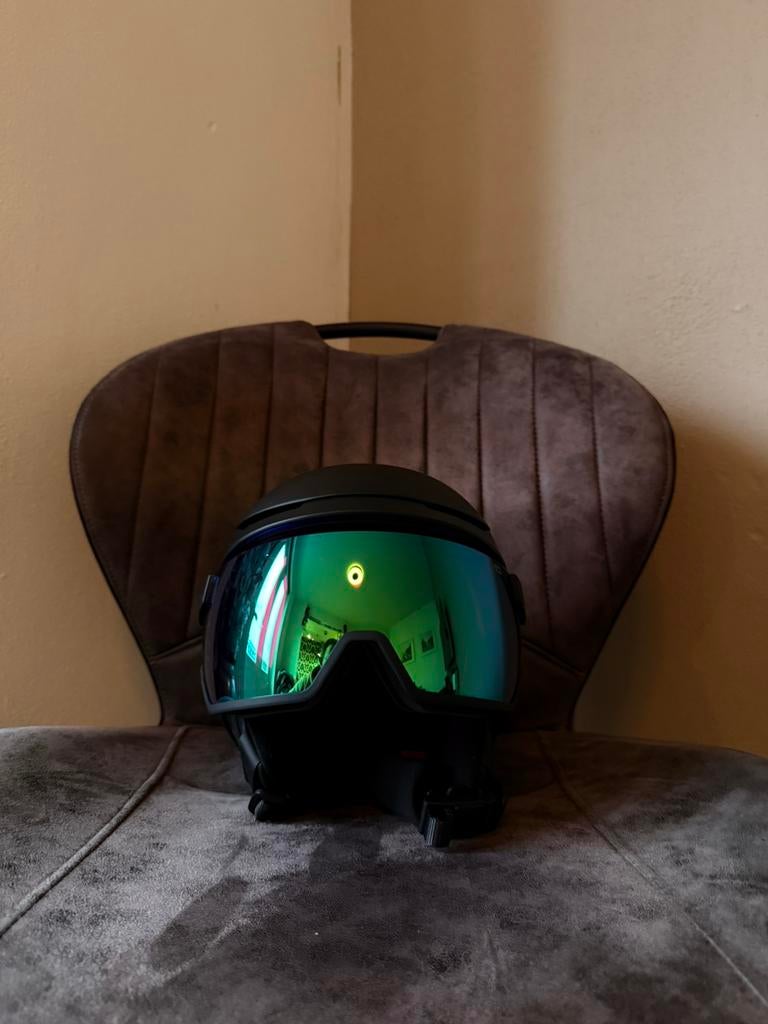 Atomic helm met vizier M (55-59cm) 1 dag gebruikt, Ophalen, Overige typen, Zo goed als nieuw, Atomic