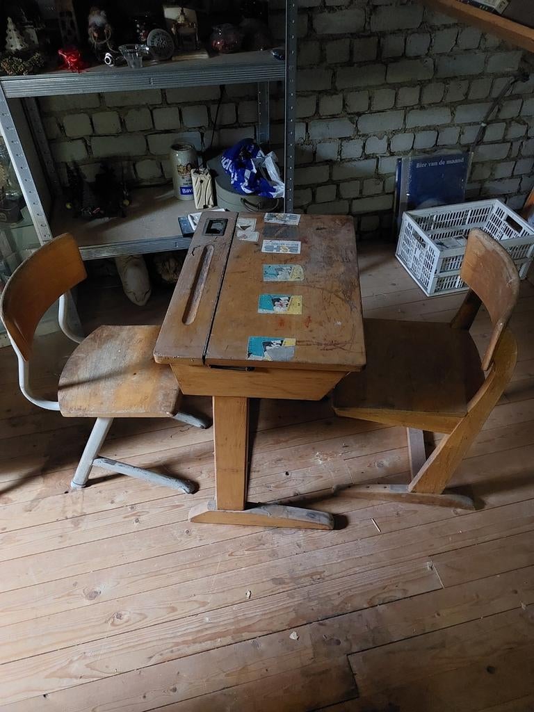Kinderbureau en 2 stoeltjes te koop, Tuin en Terras, Tuinsets en Loungesets, Ophalen of Verzenden, Gebruikt