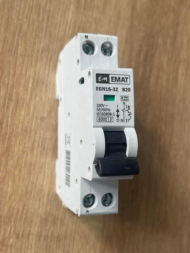 EMAT EGN16-32 B20 Installatieautomaat, Ophalen of Verzenden, Nieuw, Schakelaar