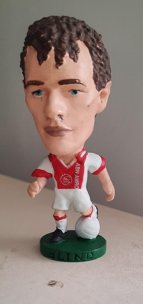 ajax - beeldje - blind rugnummer 3 - 7,5 cm hoog, Ophalen of Verzenden, Zo goed als nieuw, Ajax, Beeldje of Poppetje