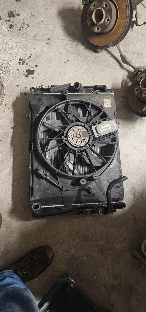 Radiator pack bmw e90 320i, Ophalen of Verzenden, Gebruikt, BMW