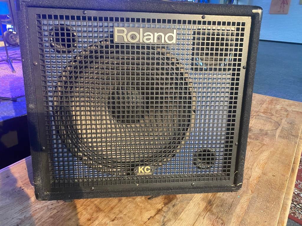 Roland KC-550 | Keyboard amp, Muziek en Instrumenten, Ophalen, Gebruikt, Overige aantallen, Roland
