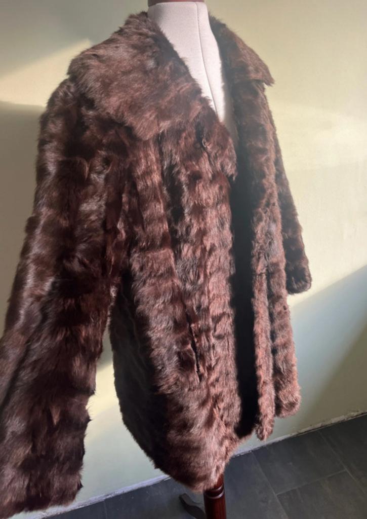 Vintage bontjas dames nutria/bisam satijnen voering maat M/L, Ophalen of Verzenden, Zo goed als nieuw, Maat 38/40 (M), Bruin