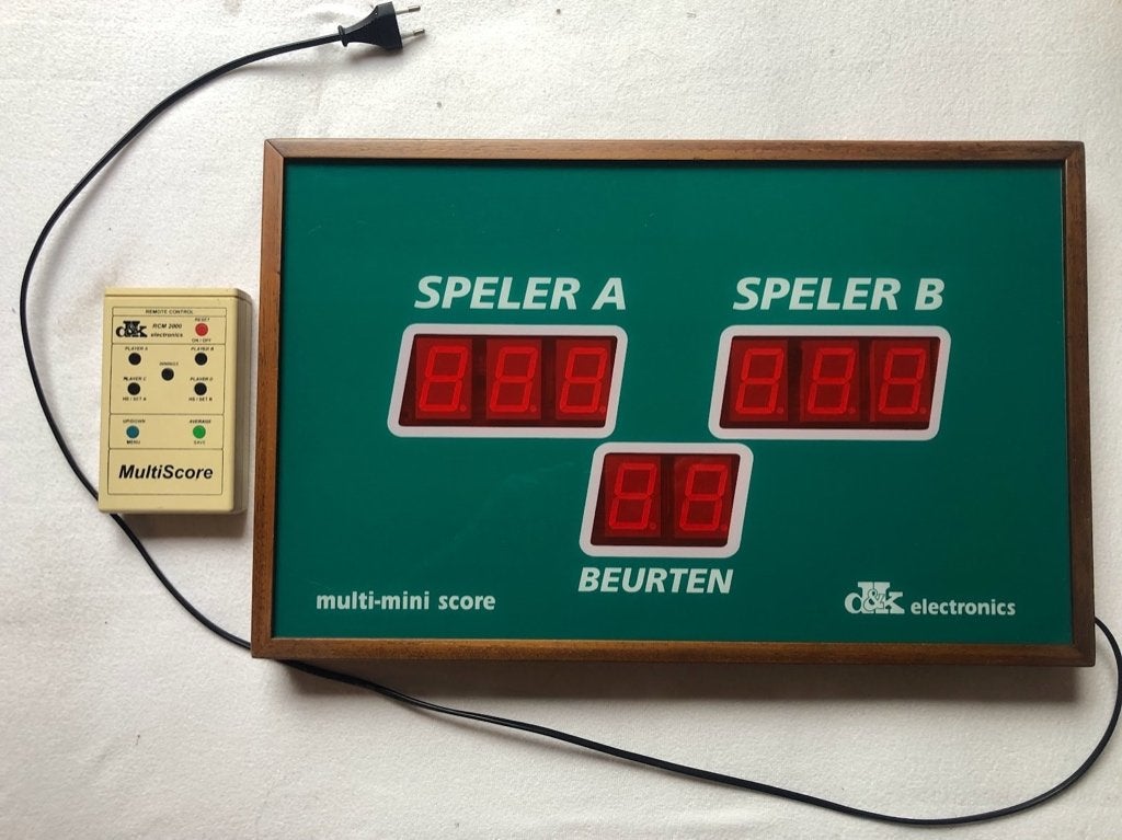 Electronisch scorebord , keu,...., Ophalen, Zo goed als nieuw, Pooltafel