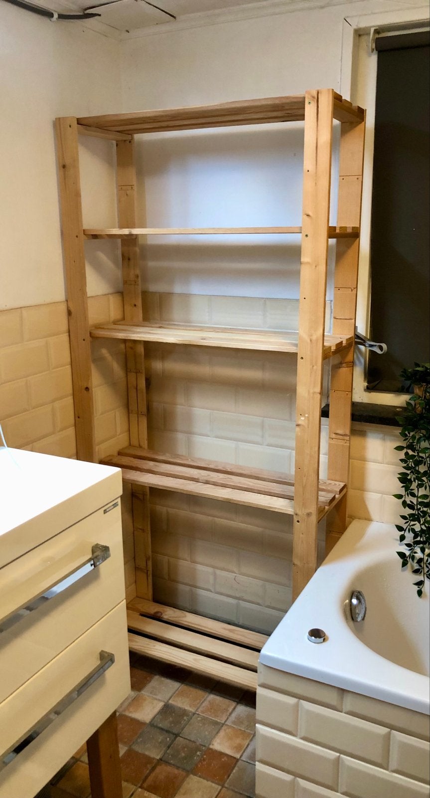 Houten opbergrek met 5 planken 170 h x 80,5 b x 29,5 d, Ophalen of Verzenden, Gebruikt