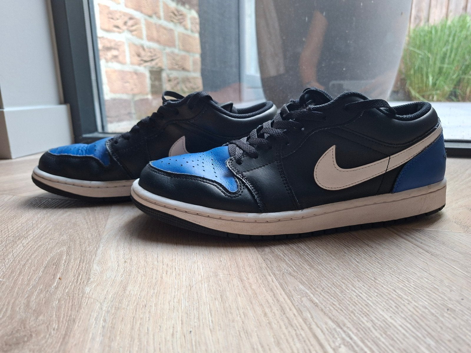 Nike Air Jordan 1 Low- zwart/blauw - Maat 44, Kleding | Heren, Schoenen, Zwart, Nike, Ophalen of Verzenden, Sneakers of Gympen