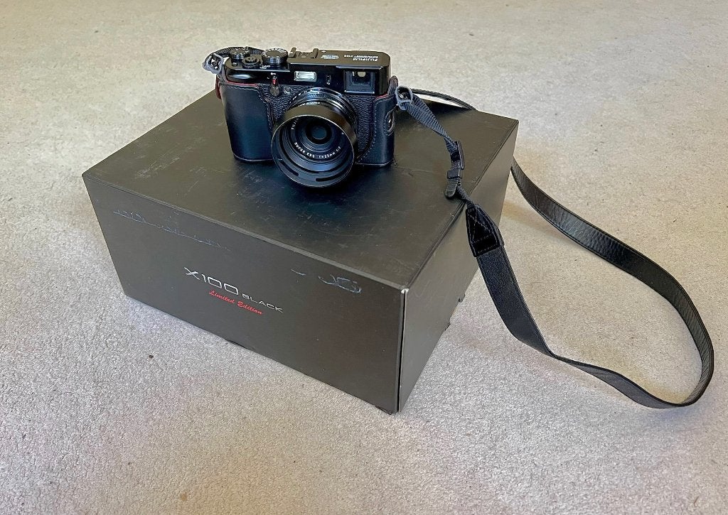 Fuji FinePix X100 Black Limited Edition, 12 megapixels, Overige typen, Ophalen of Verzenden, Zo goed als nieuw