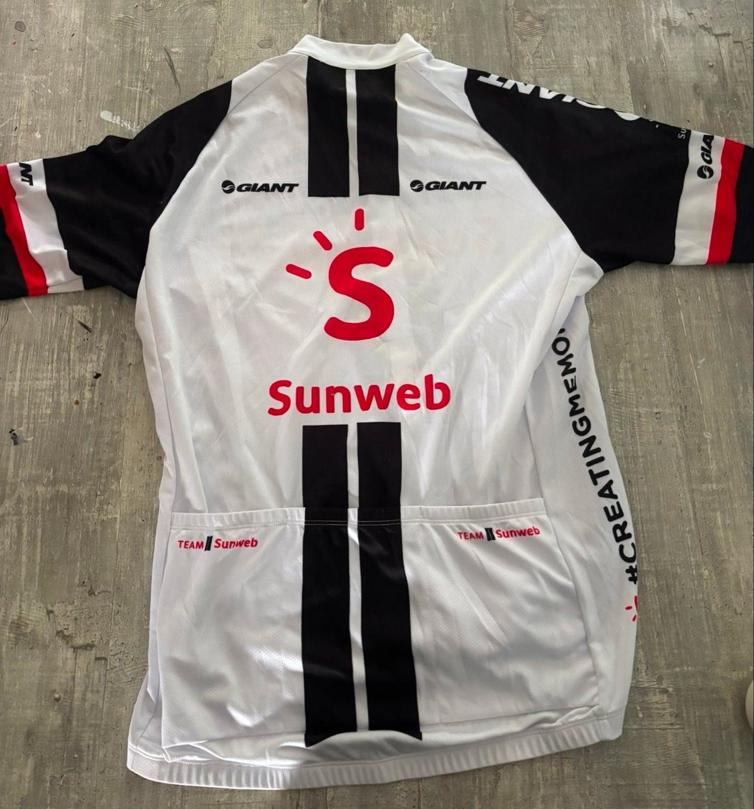 Gesigneerd Giant Sunweb Wielershirt - Maat XL, Verzenden, Zo goed als nieuw, Helm