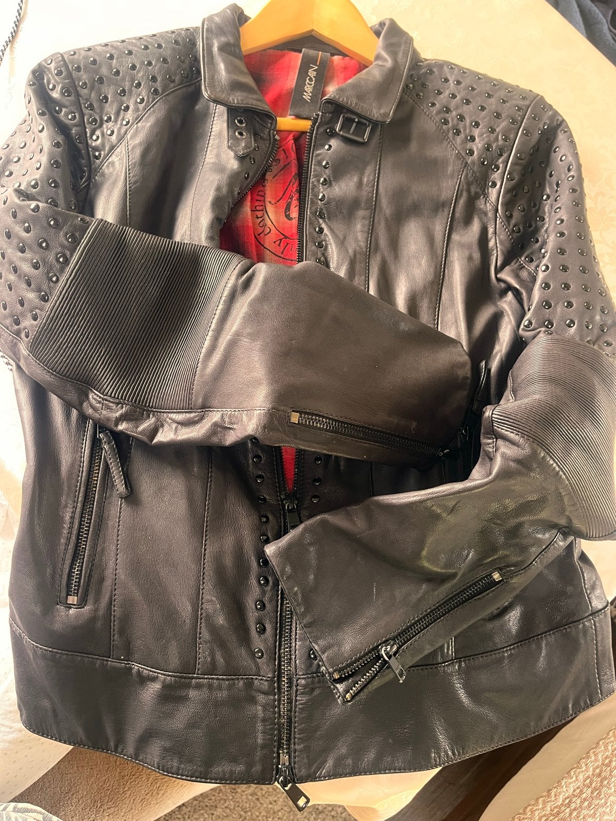 Marc Cain leren jasje met studs - Maat 38, Ophalen of Verzenden, Zo goed als nieuw, Maat 38/40 (M), Zwart