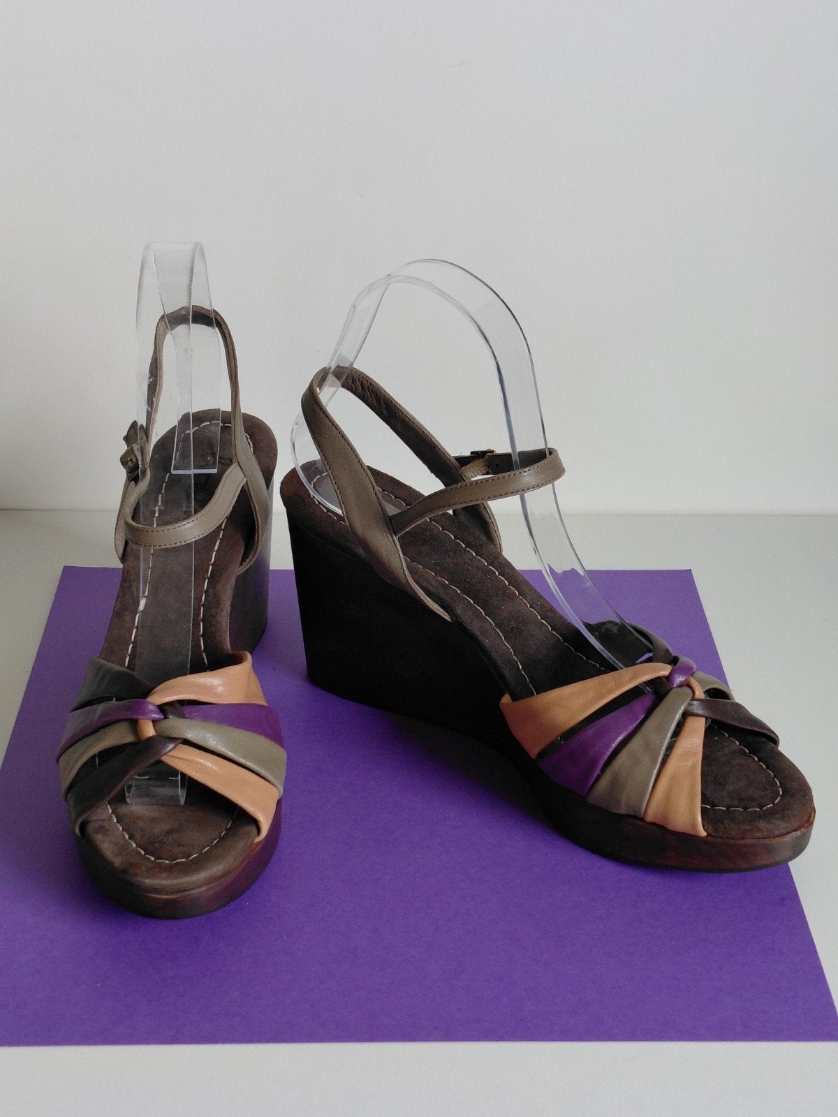 Prachtige leren Italiaanse sandalen 39, Kleding | Dames, Overige kleuren, Sandalen of Muiltjes, Ophalen of Verzenden, Onbekend