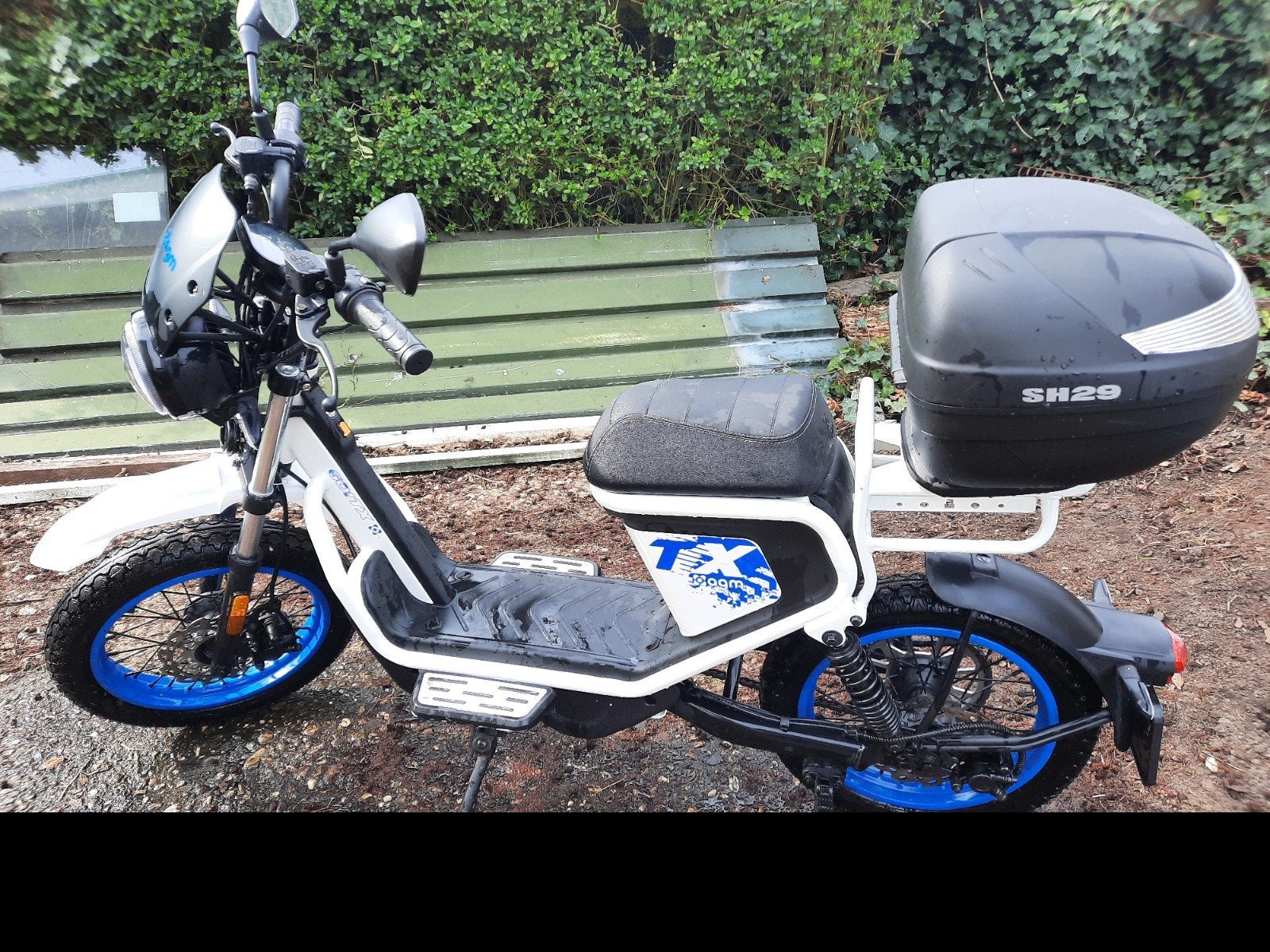 AGM TX50 Bromscooter - Zo goed als nieuw, Fietsen en Brommers, Ophalen, Zo goed als nieuw, Maximaal 45 km/u, AGM