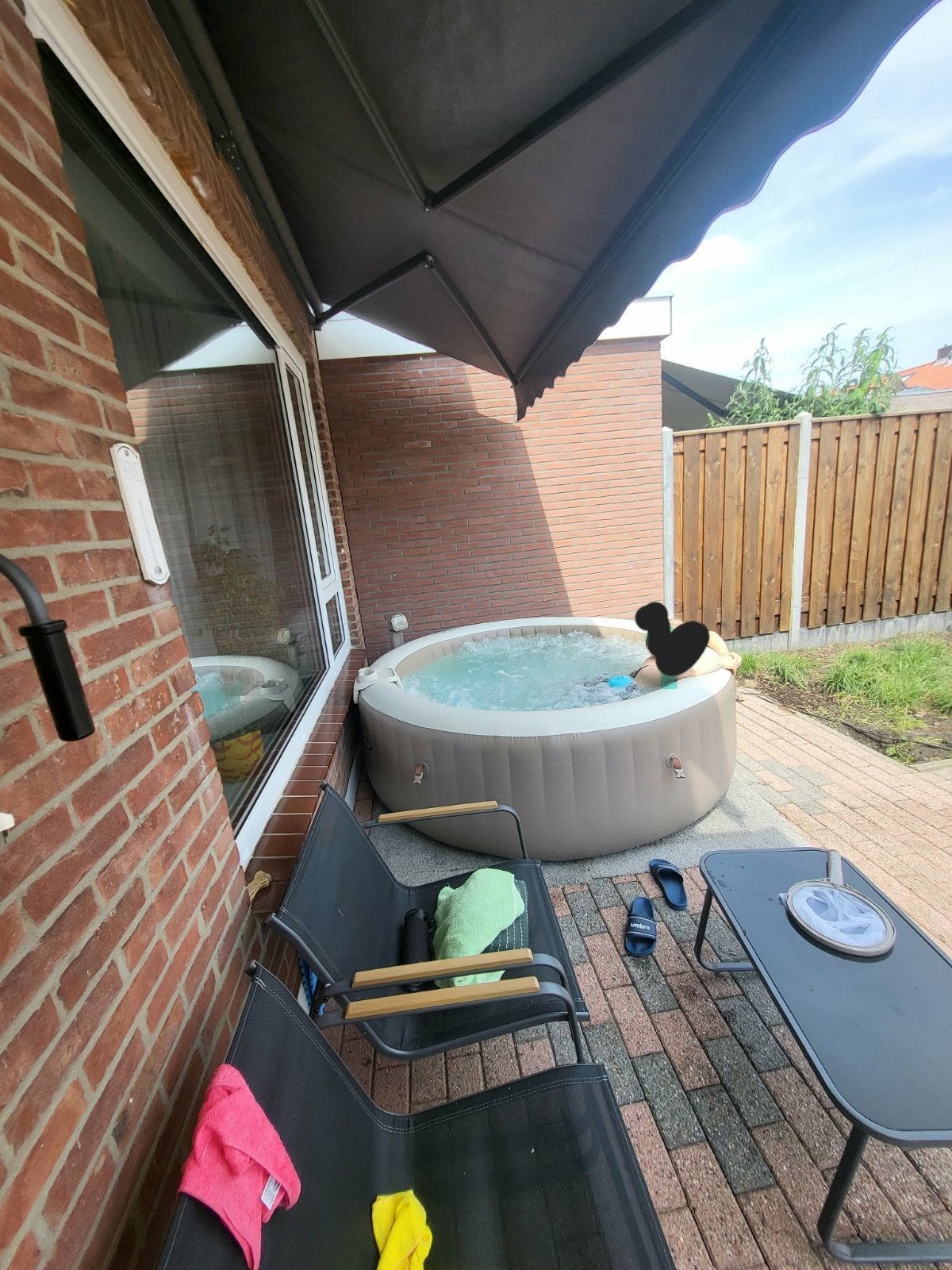 6-persoons Jacuzzi met accessoires - Perfect voor thuis, Tuin en Terras, Gebruikt, Minder dan 80 cm, Rond, Ophalen of Verzenden