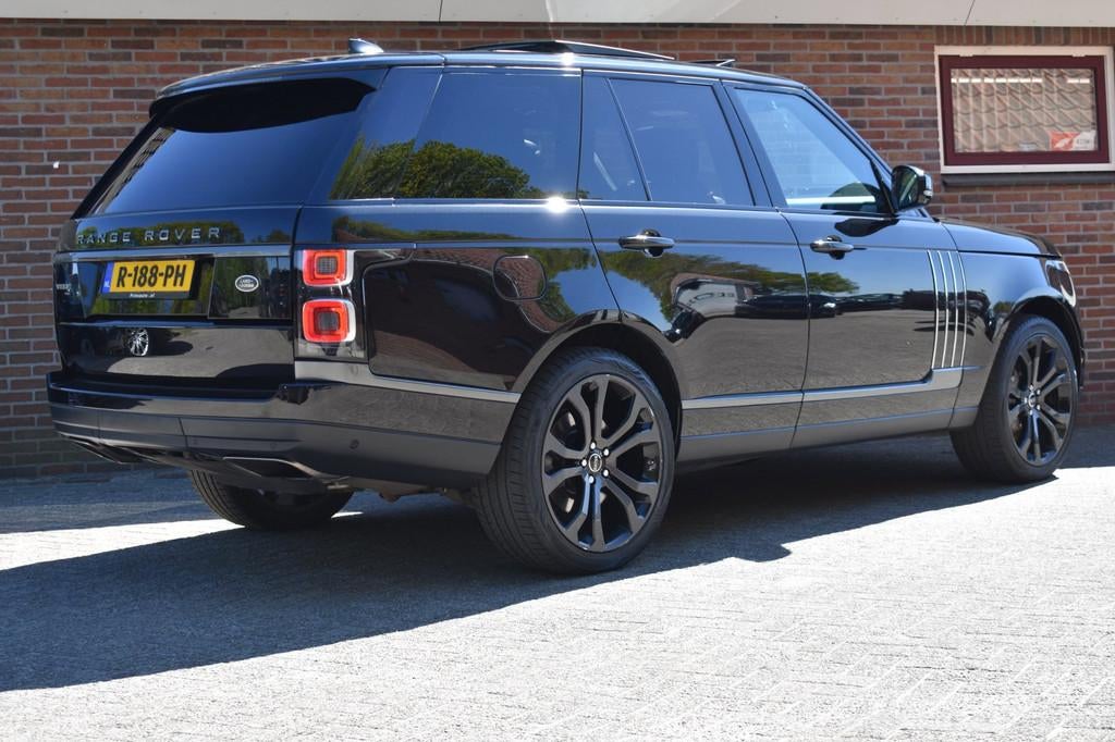 Land Rover Range Rover 2.0 P400e LWB Vogue '18 LED Pano Clim, Automaat, Gebruikt, 4 cilinders, 2500 kg