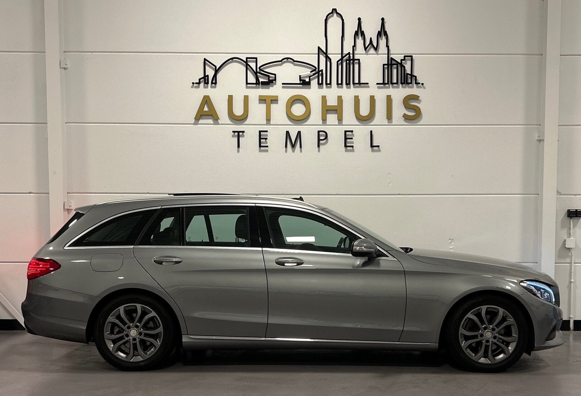 Mercedes-Benz C-klasse Estate 180 Prestige Automaat Stoelver, Automaat, Leder en Stof, 1595 cc, 750 kg
