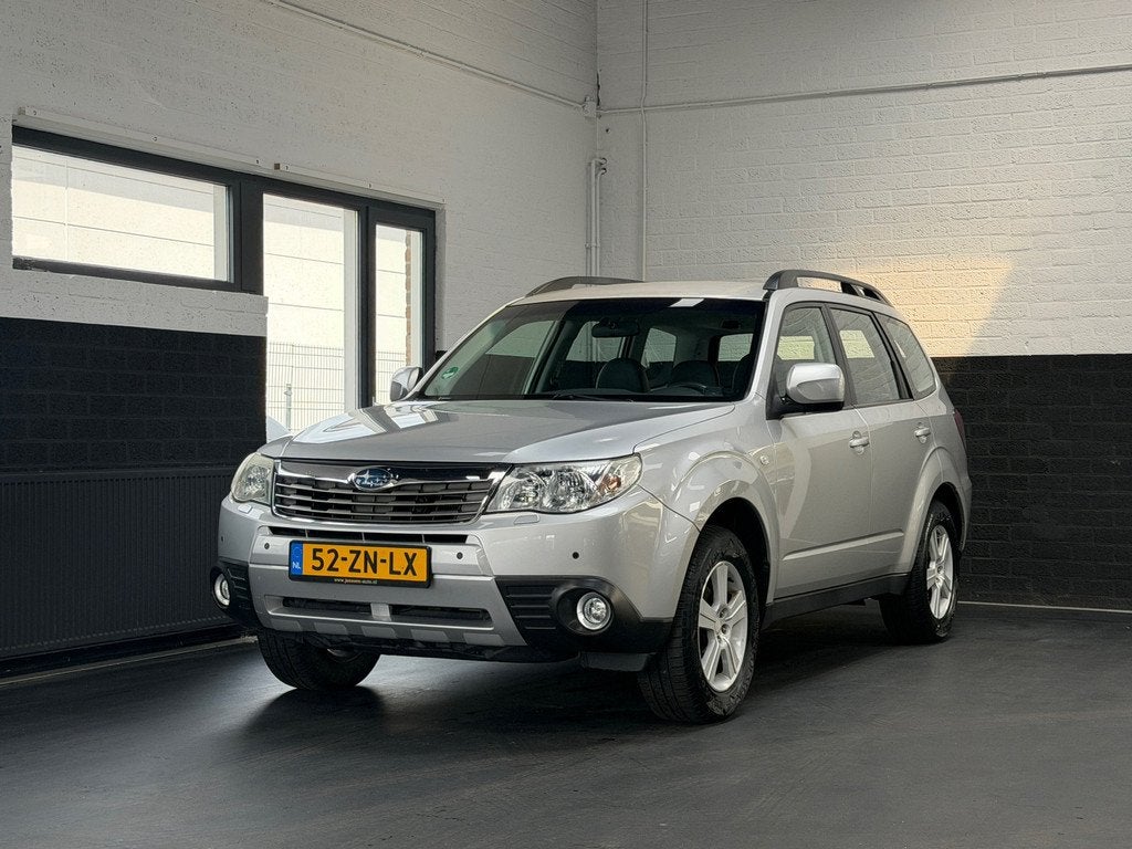 Subaru Forester 2.0 Luxury | Climate | Cruise | Stoelverwarm, Auto's, Subaru, 1994 cc, Zwart, 4 cilinders, Vierwielaandrijving