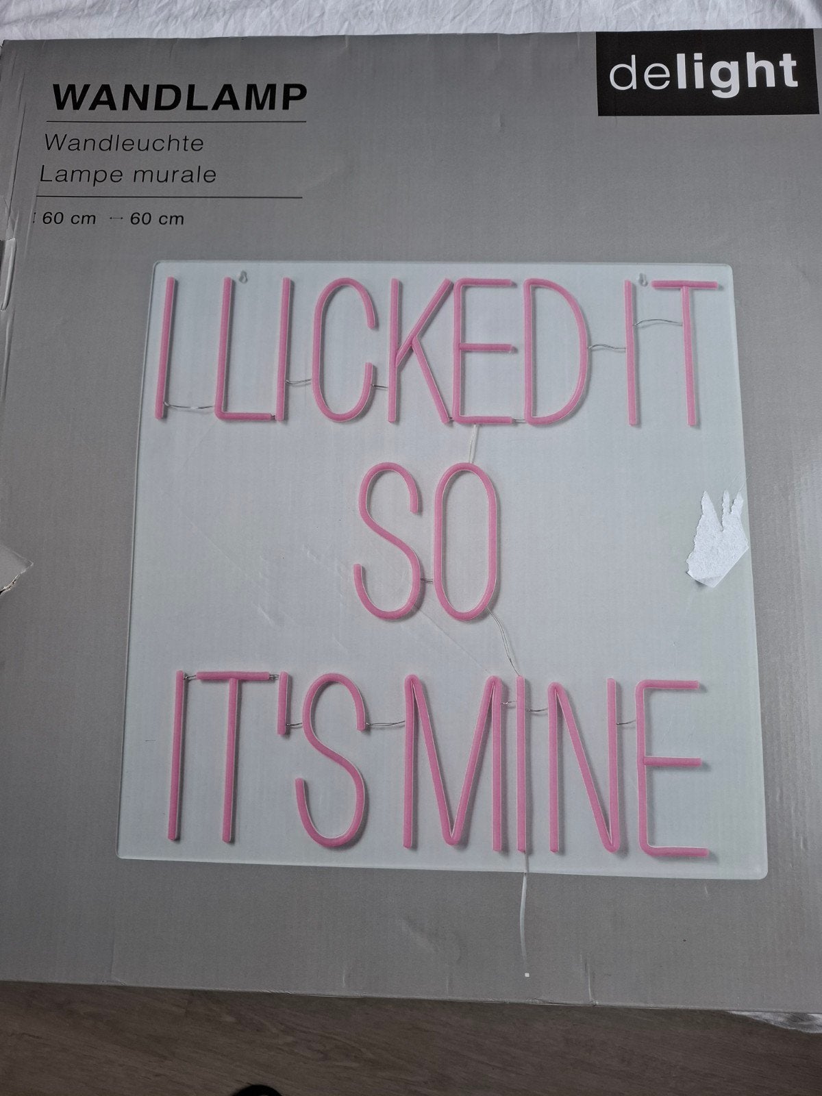 Neon Wandlamp "I Licked It So It's Mine", Huis en Inrichting, Lampen | Wandlampen, Ophalen of Verzenden, Nieuw, Glas