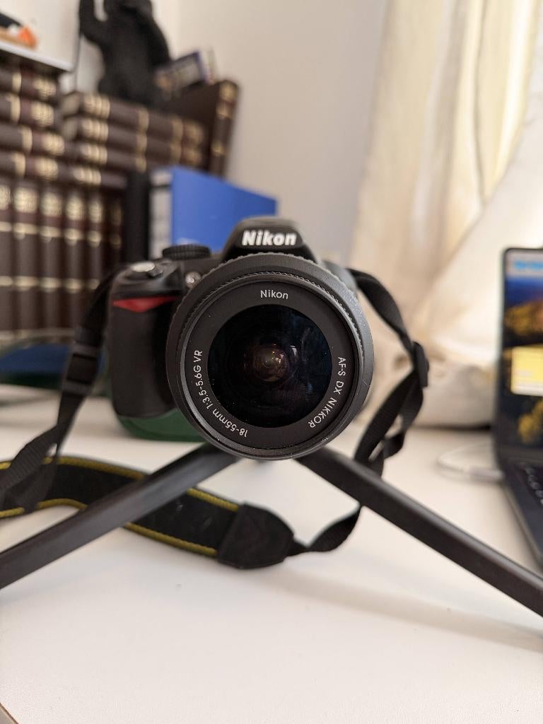 Nikon D3100 spiegelreflexcamera met lens, Ophalen of Verzenden, Zo goed als nieuw, Nikon