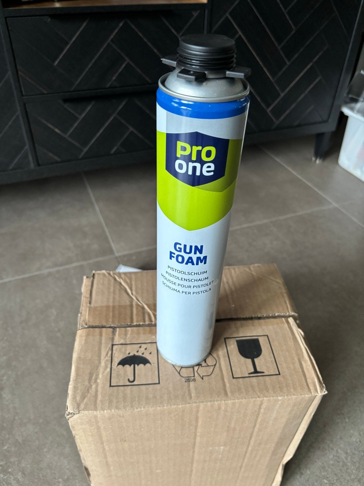 Nieuwe purschuim nog 5 x beschikbaar, Overige materialen, Nieuw, Minder dan 5 m², Ophalen