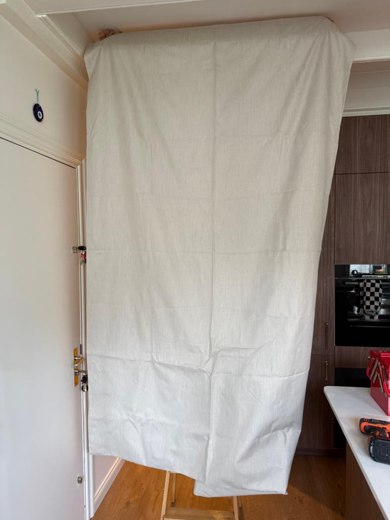 Blackout Gordijnen, 100 tot 150 cm, 200 cm of meer, Beige, Ophalen of Verzenden
