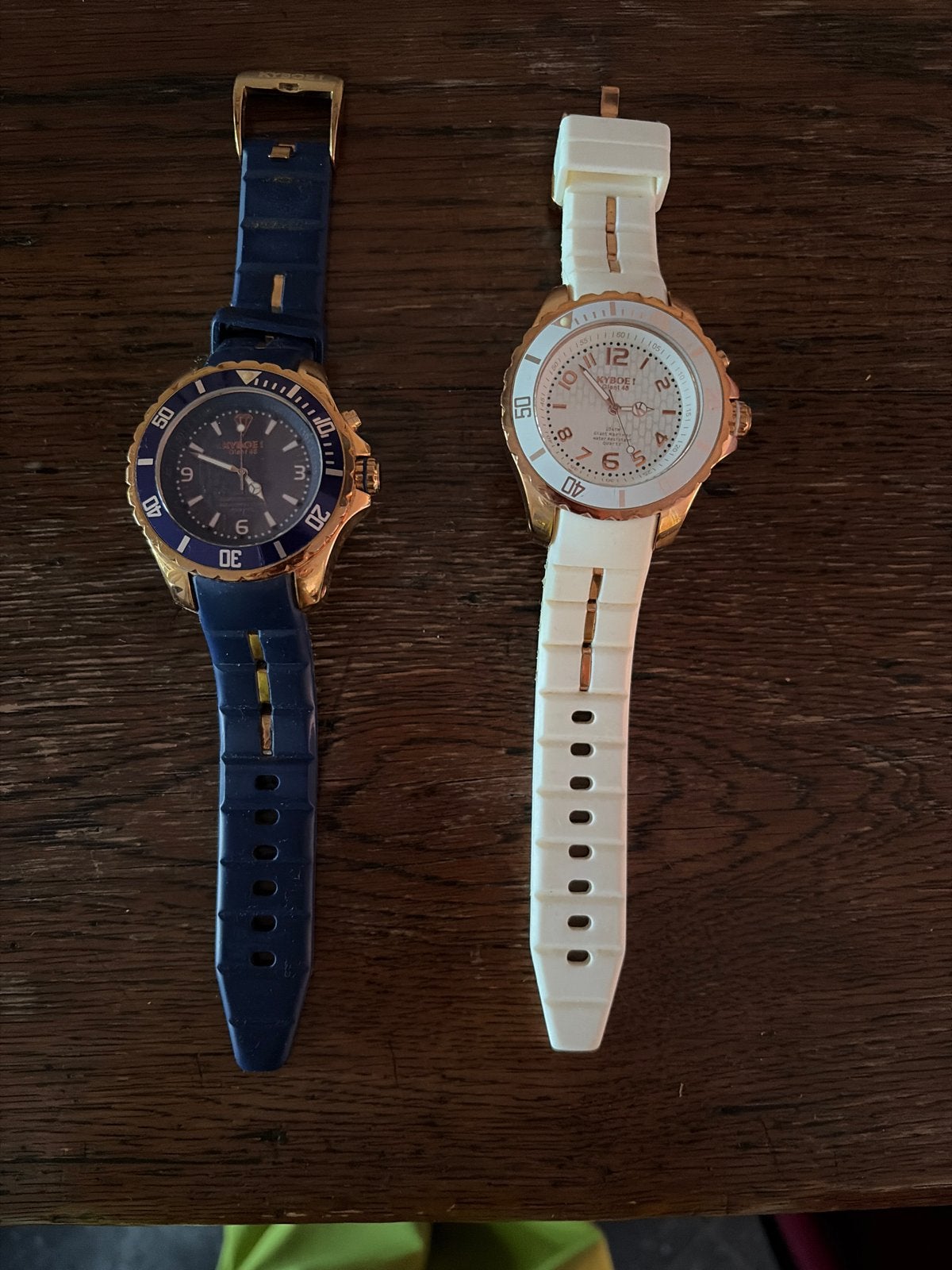Kyboe horloges - Set van 2 (blauw en wit), Overige merken, Overige materialen, Gebruikt, Polshorloge