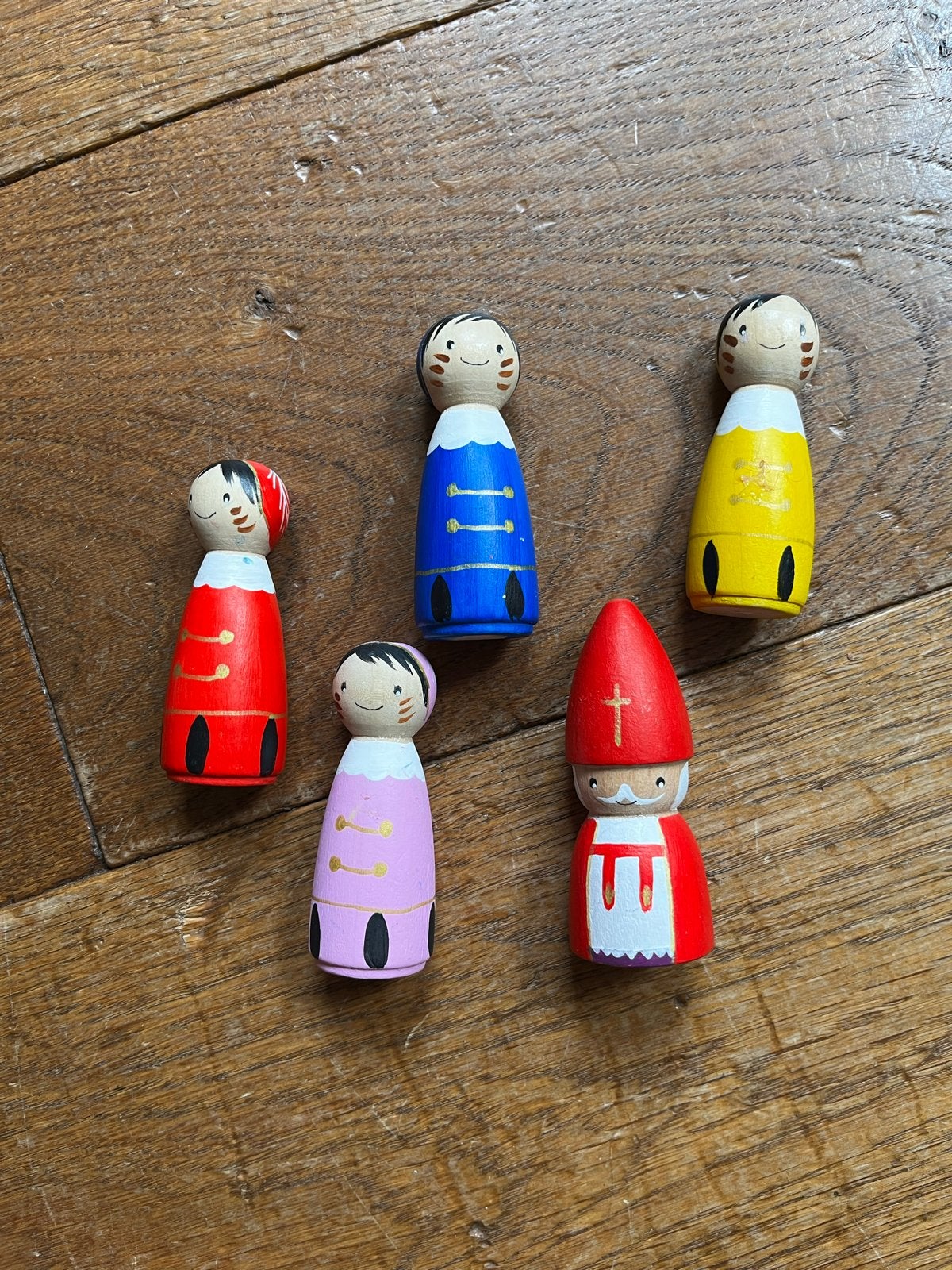 Houten poppetjes: Sinterklaas en roetveegpieten, Ophalen of Verzenden, Gebruikt, Jongen of Meisje