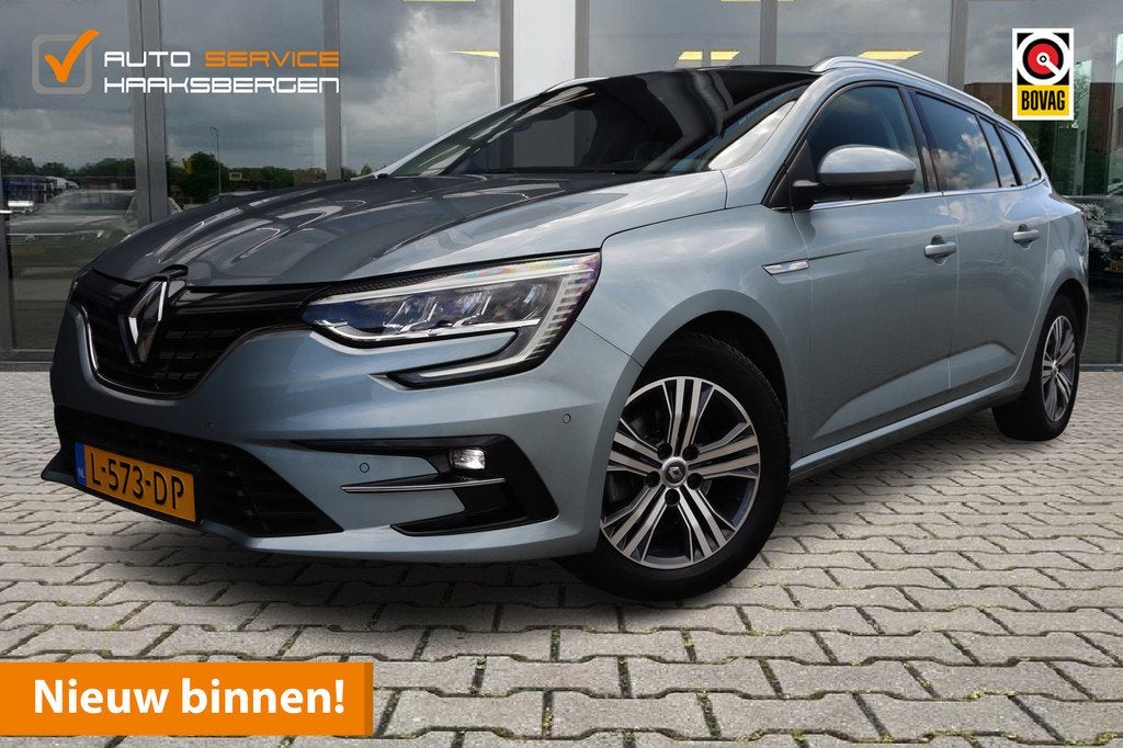 Renault Mégane Estate 1.3 TCe Intens | Trekhaak | Camera |, Voorwielaandrijving, Gebruikt, 4 cilinders, Leder en Stof