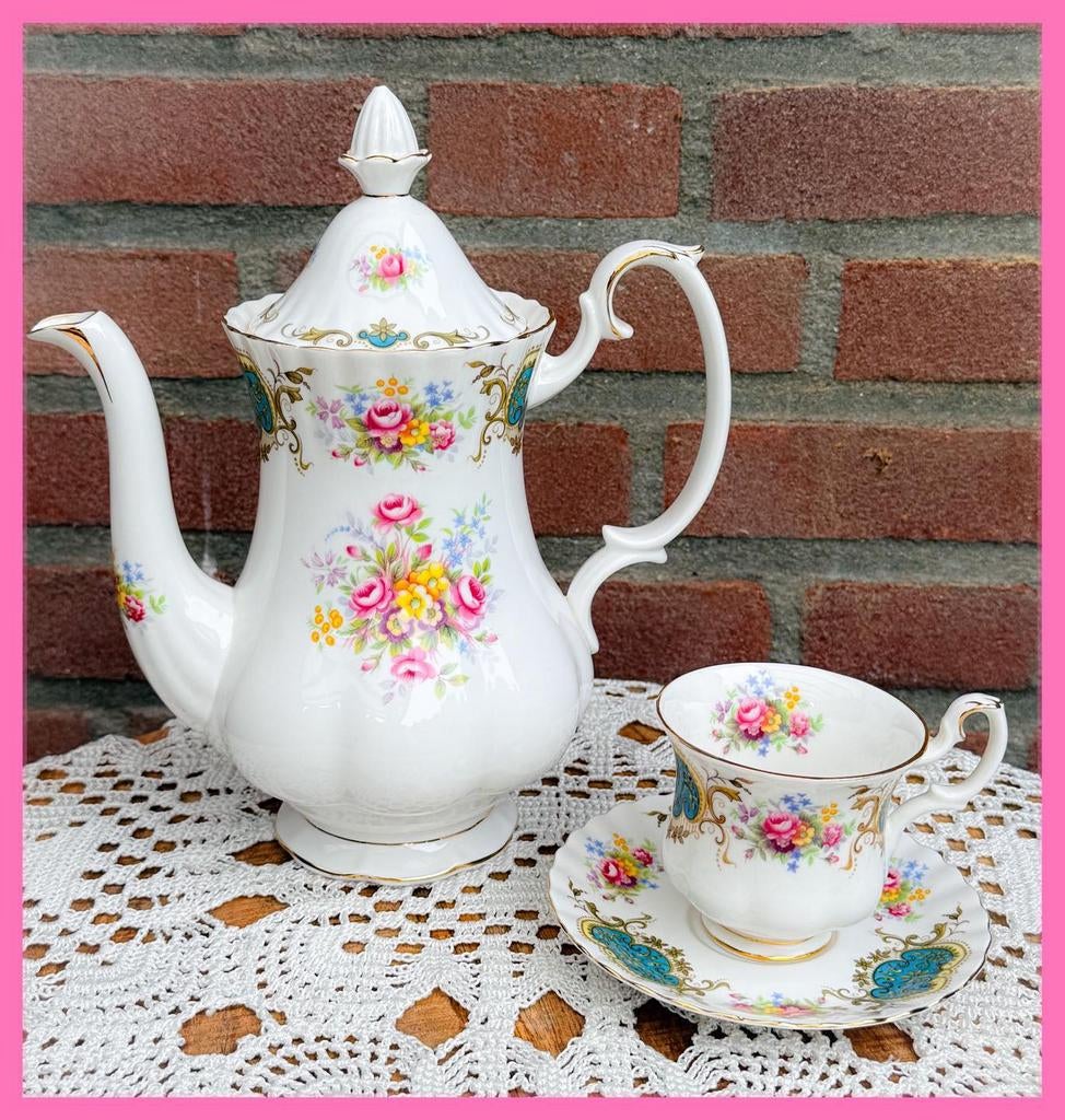 Brocante koffiepot Royal Albert Berkeley dames kop schotel, Ophalen of Verzenden